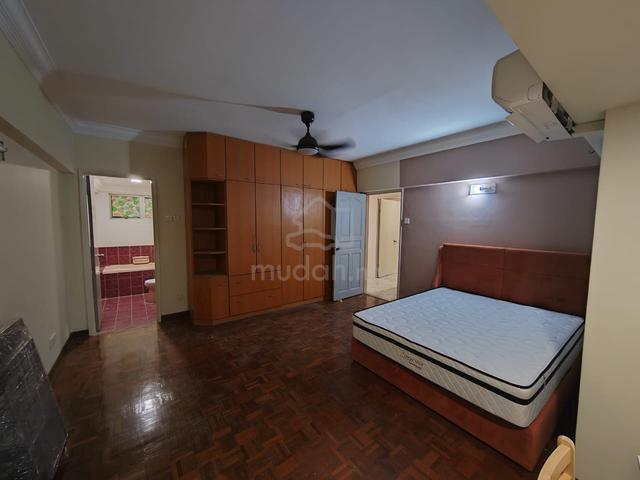 Fully furnished ready to move in PJ SS7 Kelana Jaya big room for rent 1