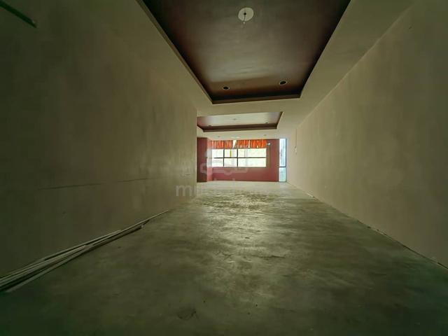 Facing Road 1st Floor Shoplot Mergong Near Lotus Alor Setar For Rent 5