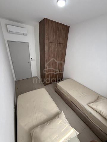 Room rental male (middle room) fully furnish 1