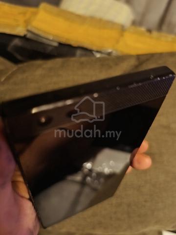 Motorola raz phone 2 gaming phone - photo 4 of 6