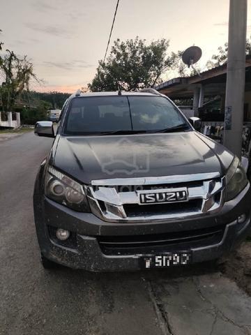 2013 Isuzu D-MAX 2.5 4x4 (A) - 1