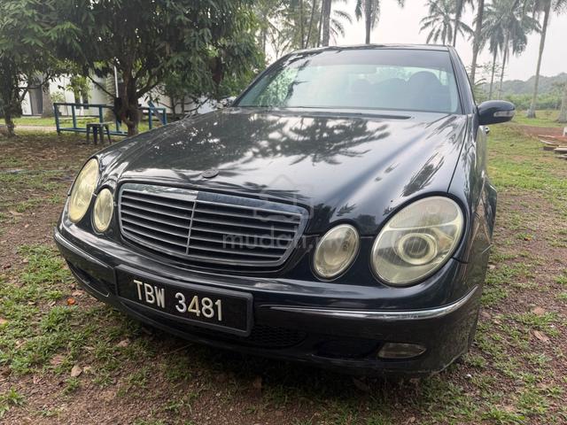 2004 Mercedes Benz E-CLASS 2.6 240 ELEGANCE (CKD) - 1