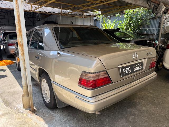 Mercedes Benz 230E 2.3 W124 (A) Old School 1 owner - 4