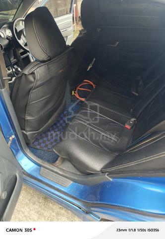 2010 Proton SAGA 1.3 BASE LINE (M) - 4