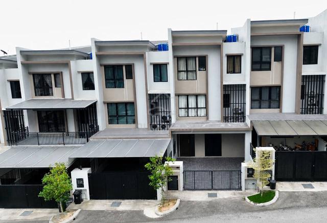 3 Storey Nassim Height Ukay Bistari Ampang 1