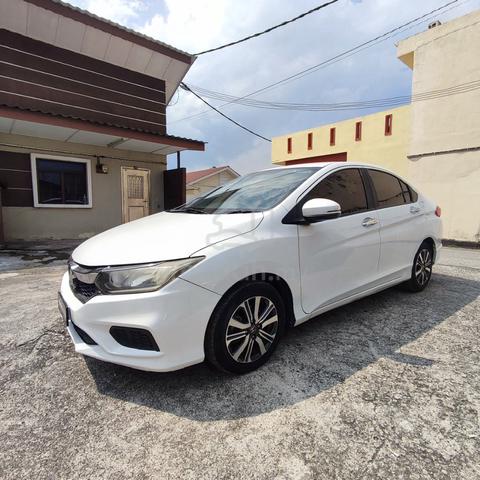 Honda City 1.5 E (2018) | Lady Owner | Full Honda - 3