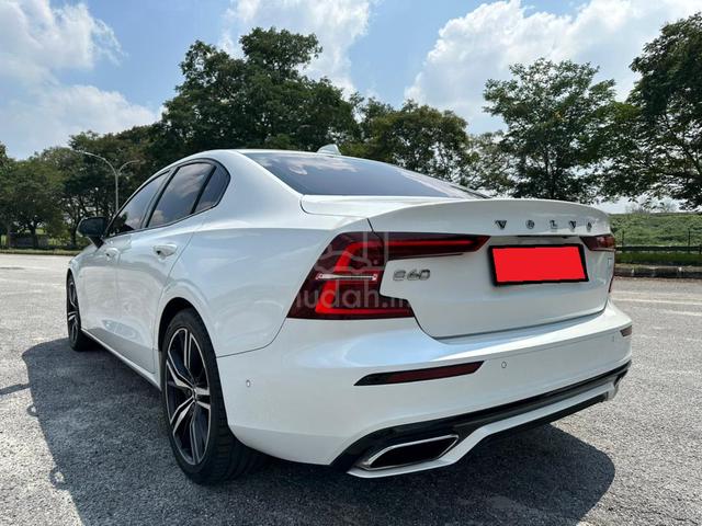 VOLVO S60 T8 R-DESIGN 2.0L (a) ORIGINAL MILEAGE - 2
