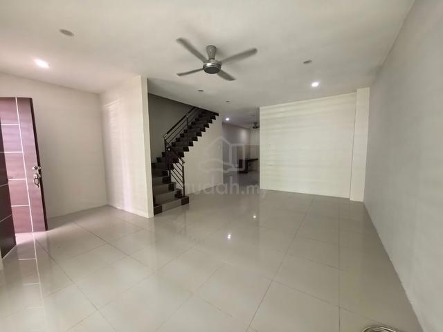 Full Loan Precinct 18 Pengkalan Double Storey House 1