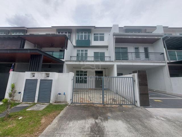 Tmn Scientex Kundang Jaya | 3 Storey Terrace|Newly Completed|Freehold 1