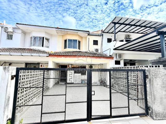 [MURAH] 2 Storey Terrace, Kota Perdana, Seri Kembangan 1