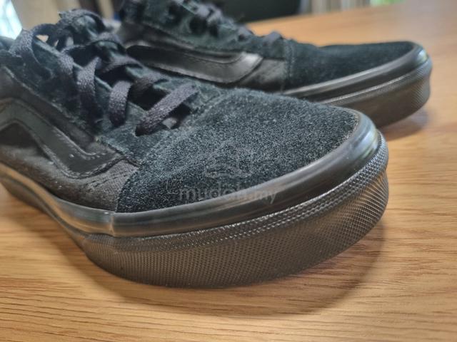 Vans Shoes - US Kids 2.0, EUR 32.5 - photo 3 of 4