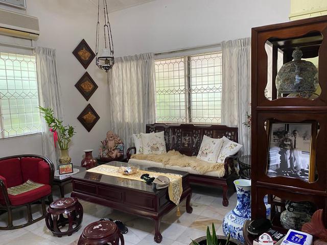Freehold! 5 Mins to Aeon! Double Storey Corner Lot @ Taman Lake View 1