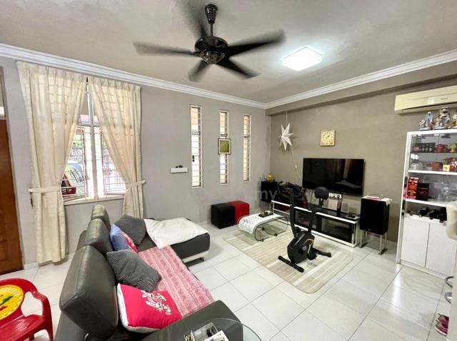 2 Storey Terrace House with Land2400sf Fully Renovated Batu Maung 1