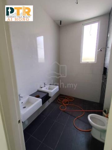 2 Storey Terrace Superlink For Sale 1