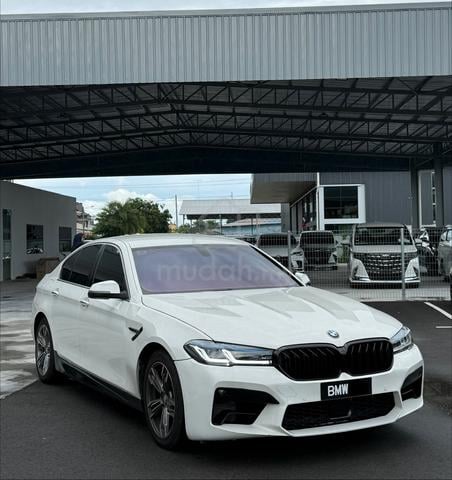 2015 Bmw 520i 2.0 FACELIFT (A) - 1