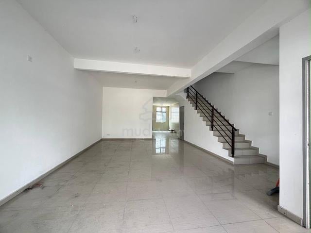 Full Loan New Double storey Bestari Indah Ulu Tiram / 0 Downpayment 1