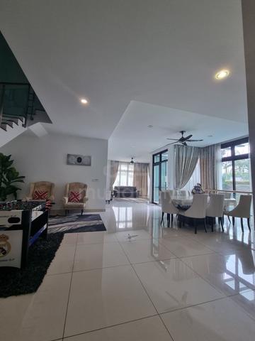 Fully Furnished End Lot Fera Semi D Twinvilla Private Pool Presint 8 2