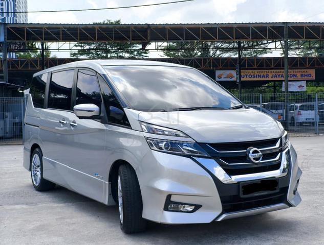2020 Nissan SERENA 2.0 HYBRID PREMIUM HIGHWAY - 4