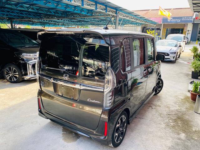 Honda N BOX 660 CUSTOM GL(A)**PROMOTION KAW-KAW** - 2