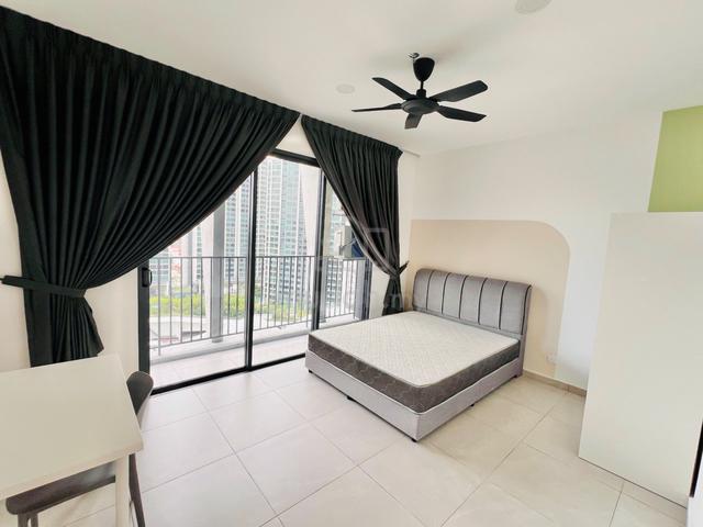 YOLO Signature Suites 1