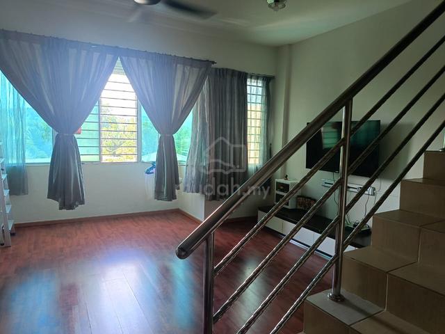Lagenda Saujana 1