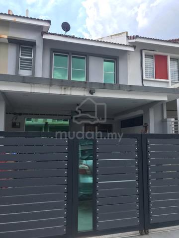 Renovated Cost 120K 2 Storey Taman Dato Demang walking to Equine MRT 1