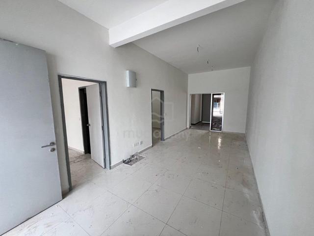 FREEHOLD NEW UNIT Single Storey House J1 Residence Jenderam Dengkil 4