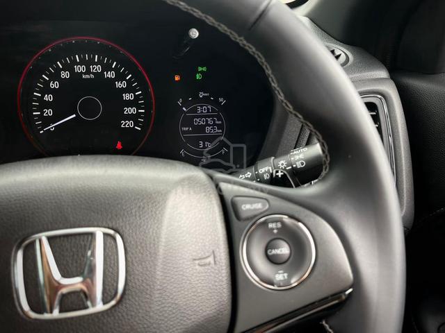 2021 Honda HR-V 1.8 RS (A) - 3