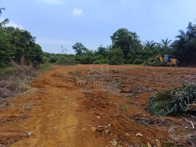 Banglo lot parit mahang@ijok 1
