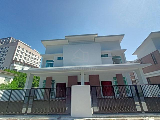 BRAND NEW 2 STY Semi D Jalan Tun Perak Tmn Bachang Kampung Enam Melaka 1
