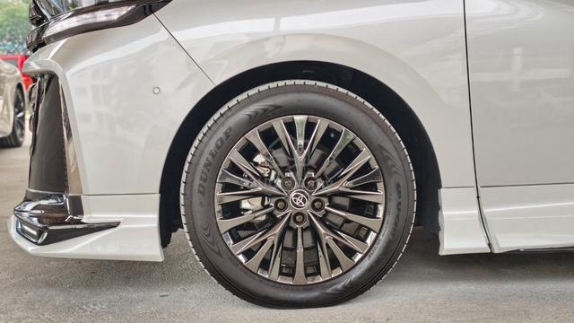 2025 Toyota Vellfire 2.4 Z Premier - GR KIT FULL - 3