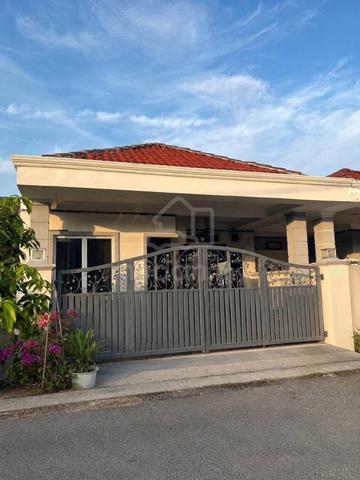 Single Storey Terace Taman Pendamar Indah 1
