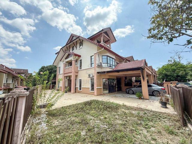 Double Storey Semi D [Dengkil] 1