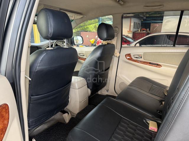 Toyota INNOVA 2.0 G MY05 AN40 (A) - 4