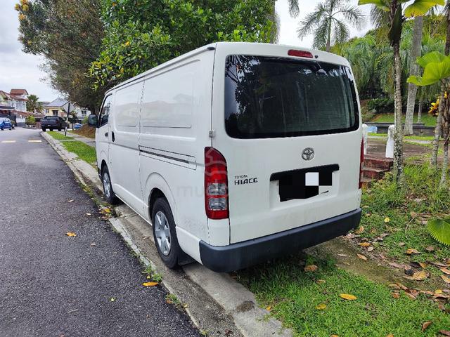 2019 Toyota HIACE Panel Van 2.5 (M) - 3