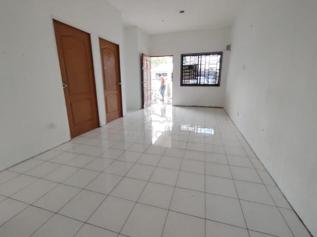 Single Storey Intermediate at Desa ilmu Kota Samarahan 1