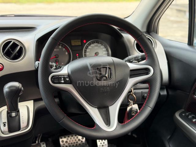 2012 Honda STREAM 1.8 I-VTEC RSZ FACELIFT (A) - 4