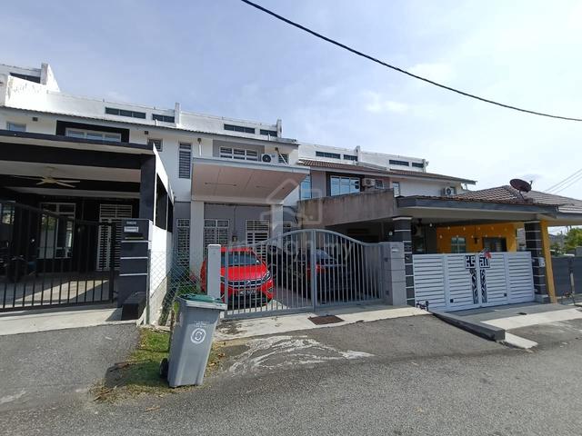 Double storey taman kelubi idaman jasin 1