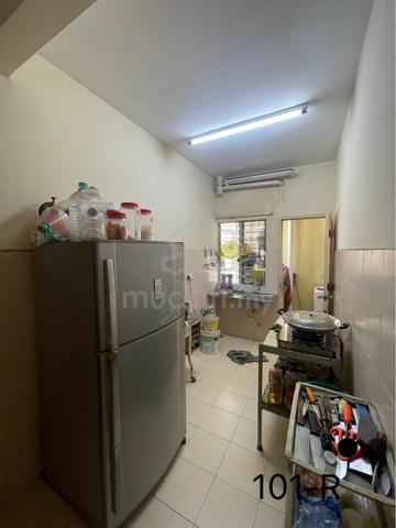 Kasuarina Apartment 5