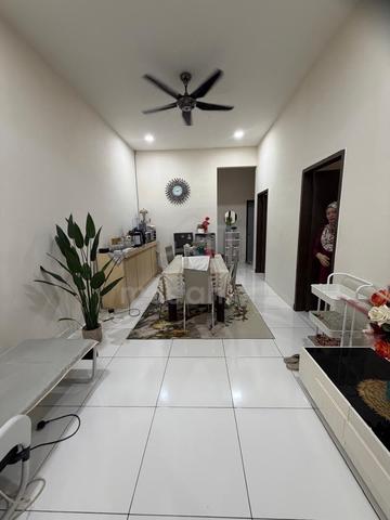 Bandar Putra Jalan Bangau single Storey for Sale/Unblock View 1