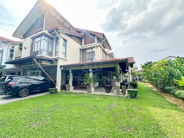 Corner Lot Double Storey Lagenda Bukit Jelutong. 1