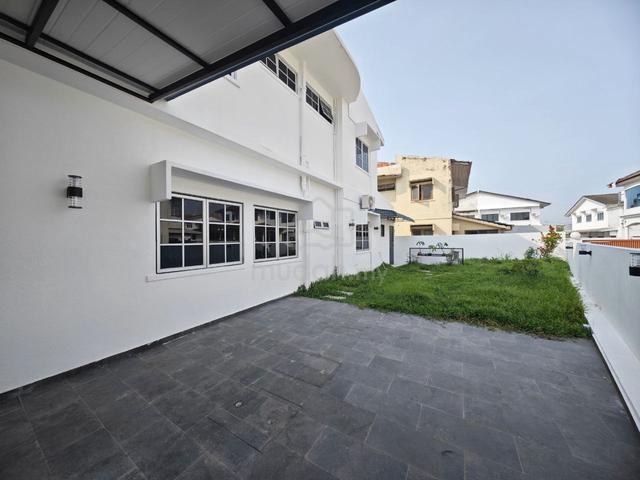 Freehold ! Pasir Puteh / 2 Storey Semi-D / Fully Renovated / Refurbish 4