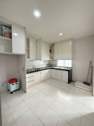 2-Storey Townhouse, The Lake Residence, Taman Putra Perdana Puchong 1
