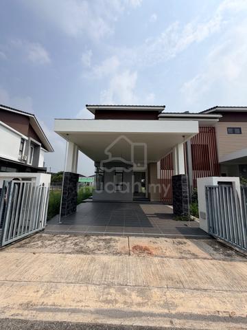 Bertam Lakeview ๐ก Open Facing | Basic Unit | Like New | 1