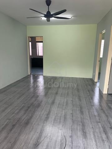 Flat PKNS Seksyen 8 Shah Alam 1