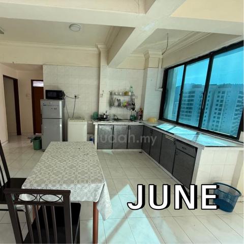 E-Park Condominium 1