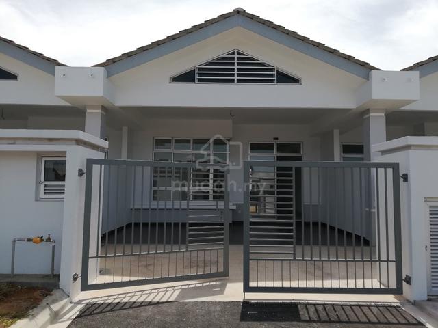 Johor Pengerang Leasehold 1-Storey Terraced House For Sale 1