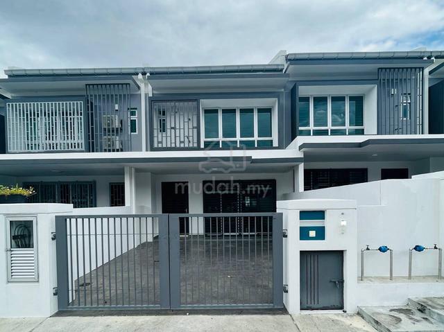 MURAH! Double Storey Terrace Serenia Adiva Sepang 1