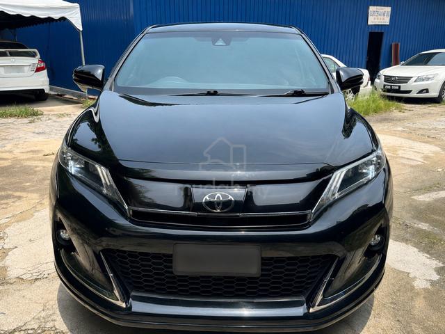 2019 Toyota Harrier 2.0 GR Sport ZSU60 - 1