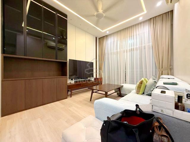 Boulevard Condominium (BLVD) 1